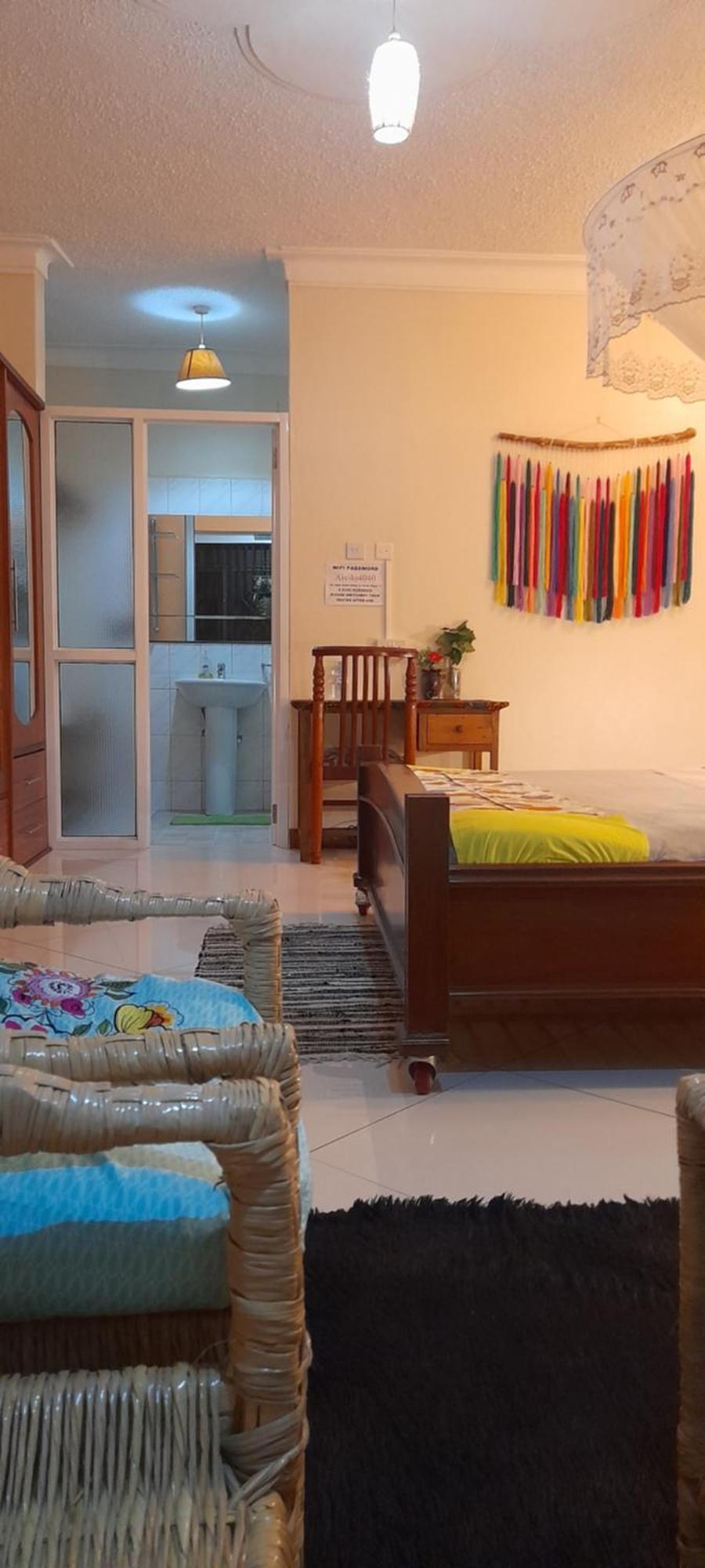 Aivilo Home เอนเทบเบ้ ภายนอก รูปภาพ